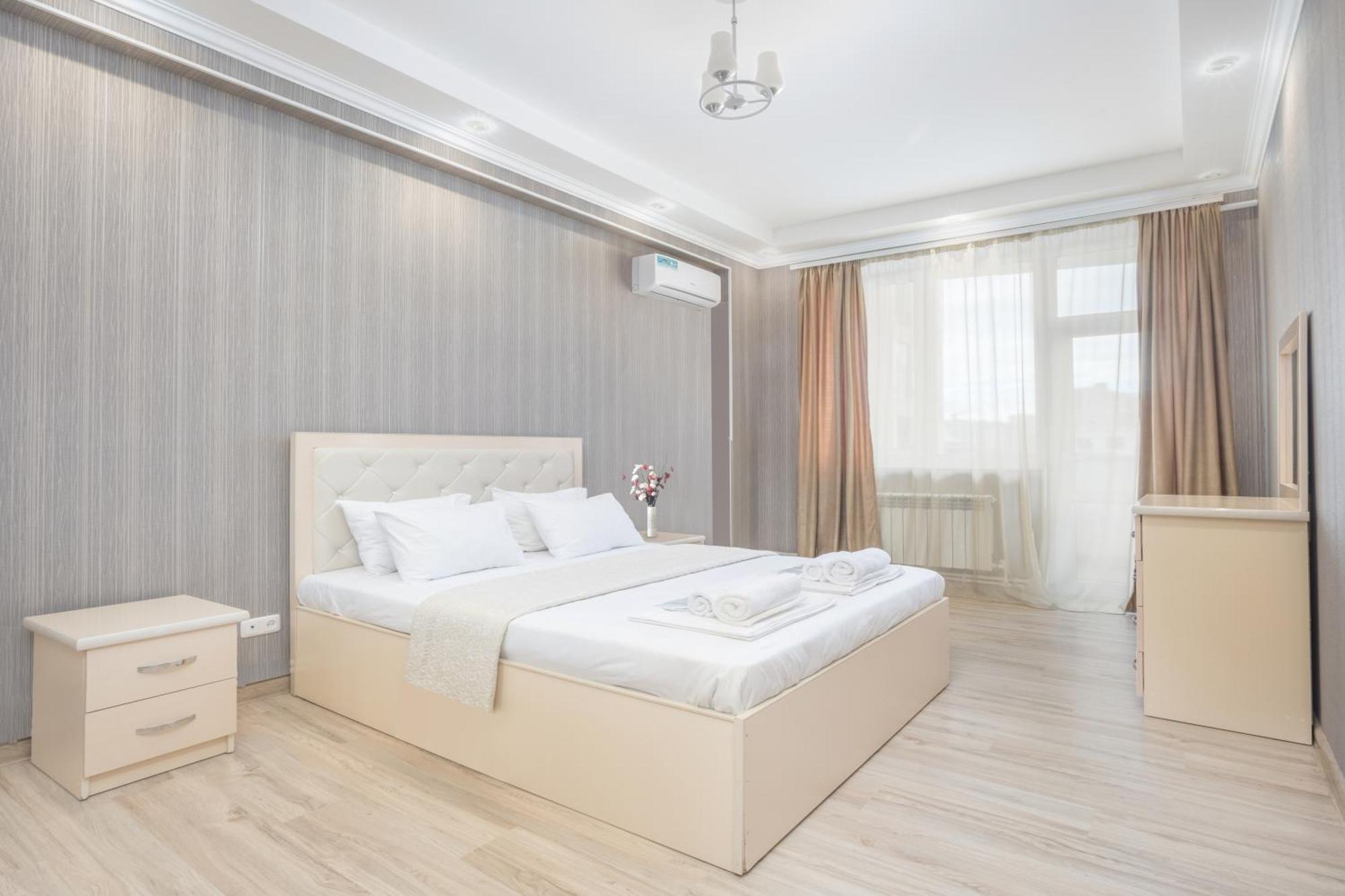 2 Bedrooms 2 Bathrooms Large And Lux Apartment Best Location Erevan Exterior foto
